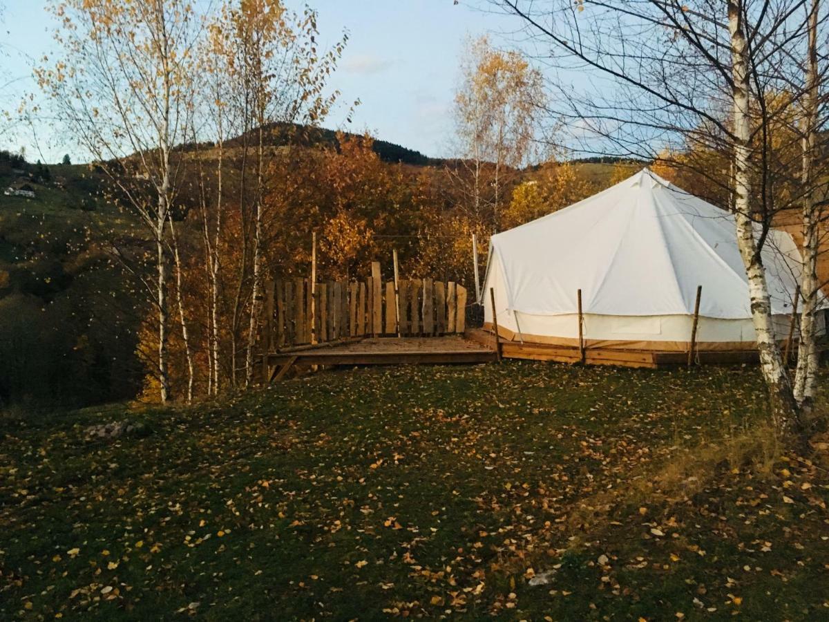 Silver Trees - Glamping Fresse-sur-Moselle Exterior photo